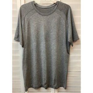 Lululemon Mens Heathered Gray Short Sleeve‎ Crew Neck Shirt Size XL